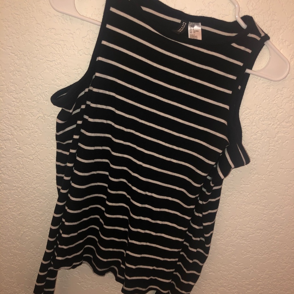 H&M Divided Black & White Stripped Open Shoulder
